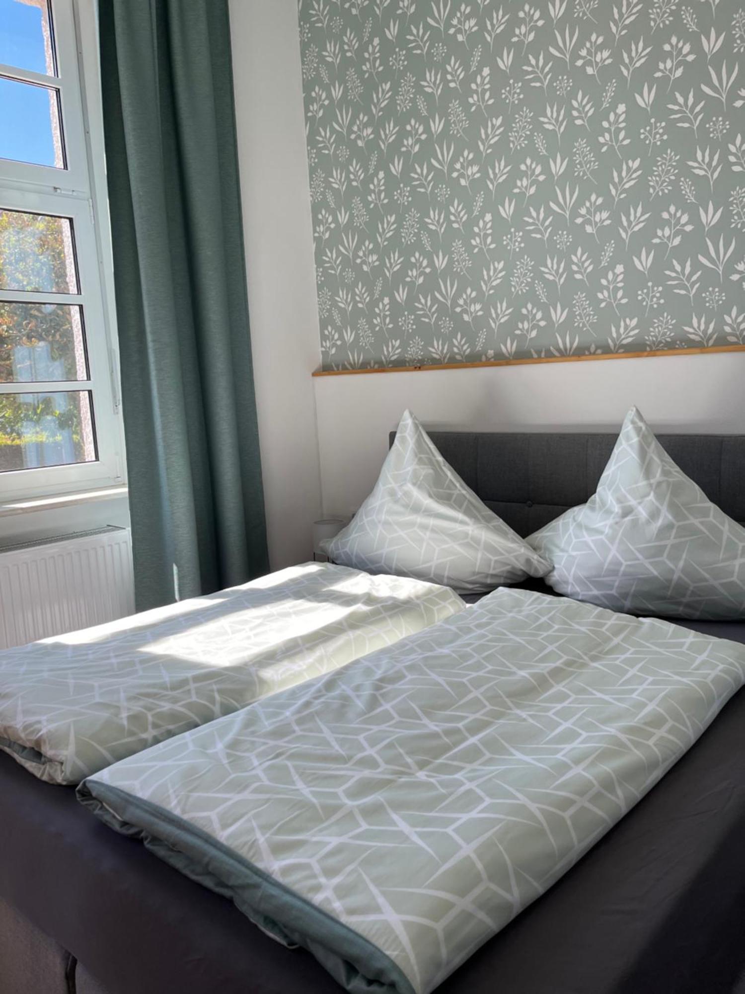 Alte Schule Seinsfeld Apartment Bagian luar foto